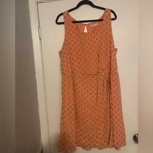 Salmon knee length dress